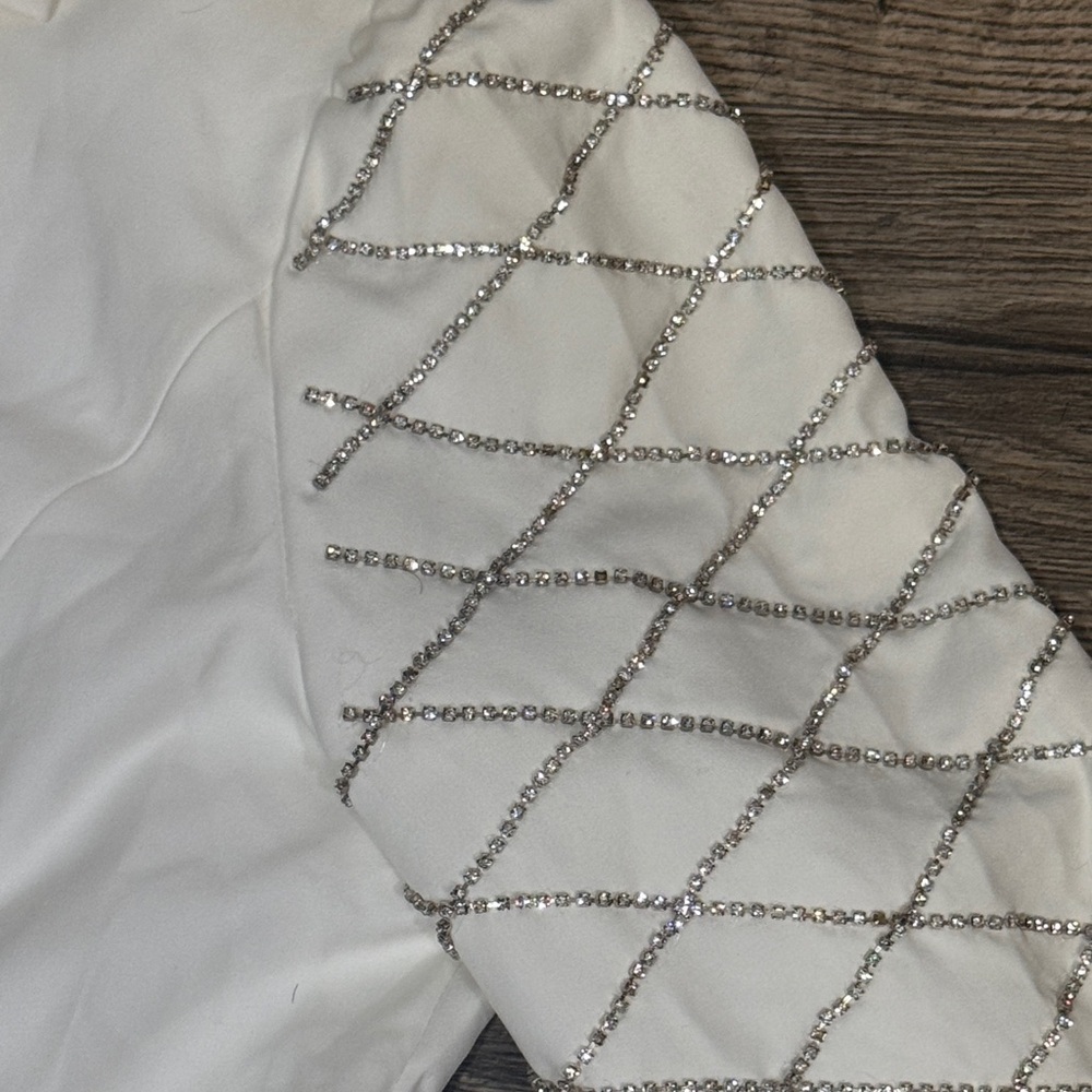 Fashion Nova Cream Blazer with Quilted Sleeves - Picture 6 of 9